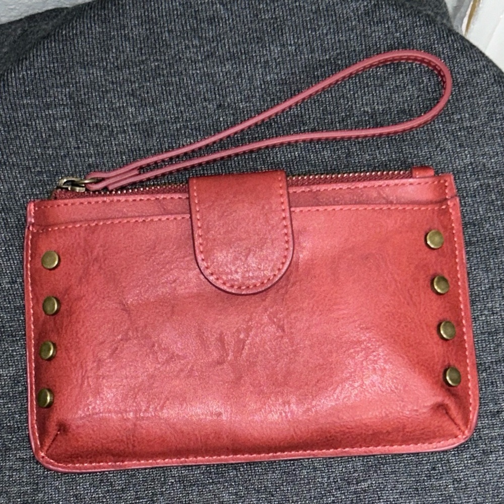 Universal Thread Goods Wristlet Wrist Wallet Brown Zip Faux Leather 7 1/2-in w